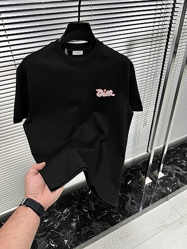 DIOR TİŞÖRT