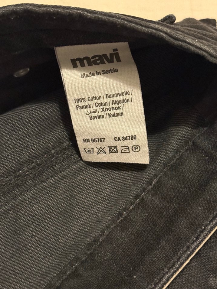 Siyah Rahat Kesim Kadın Midi Kot Pantolon - Görsel 2