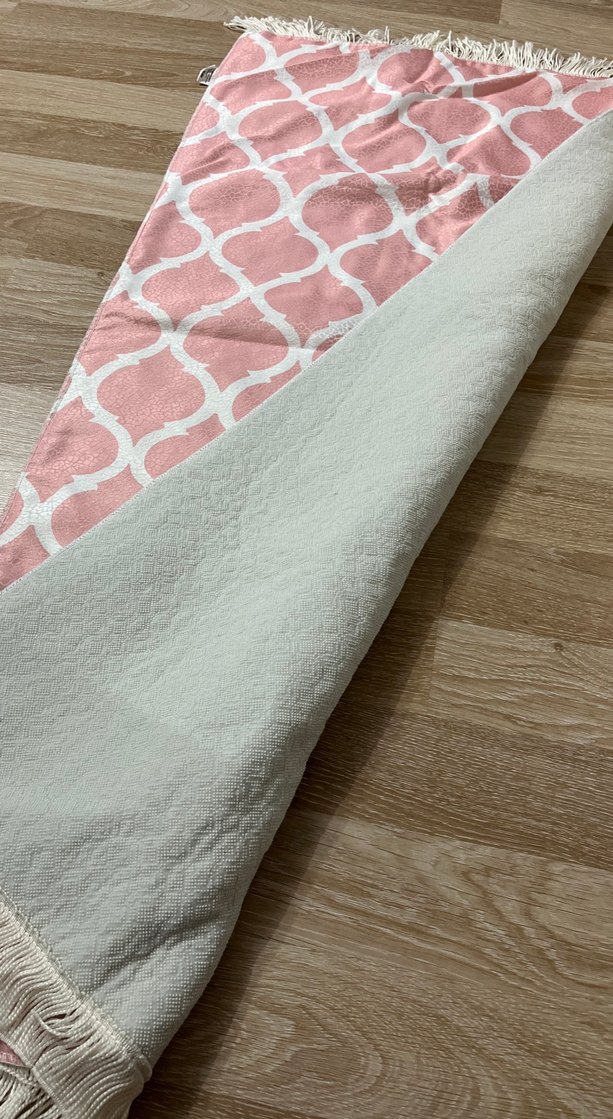 Pembe Bağlama Desenli Konvansiyonel Halı - Görsel 3