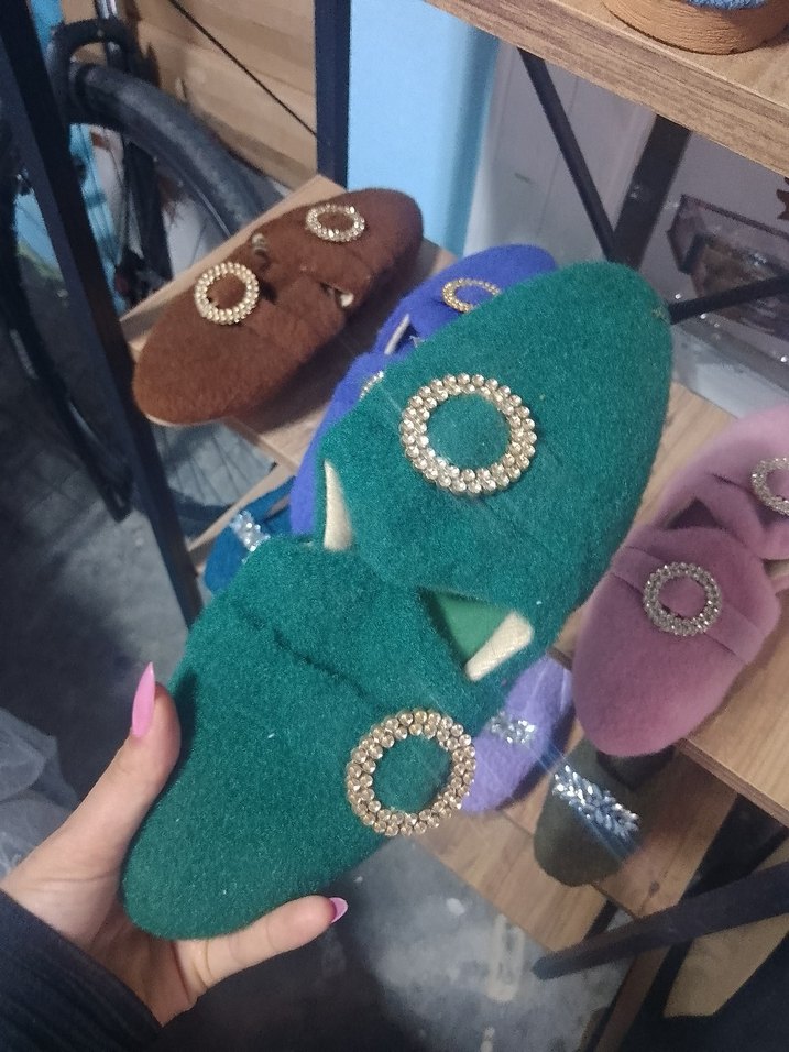 Renkli Keçe Kadın Terlikler Tokalı - Görsel 3