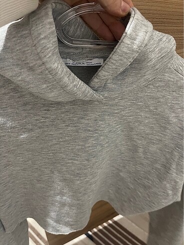 s Beden Zara sweatshirt