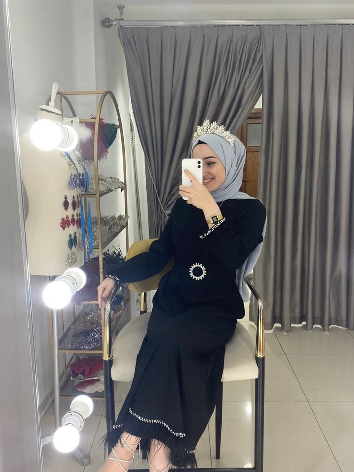 Püsküllü Siyah Uzun Kadın Elbise - Görsel 2