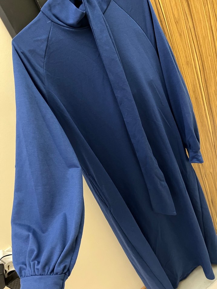 Uzun Kollu Mavi Salaş Uzun Elbise - Görsel 3