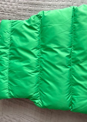 Düğmeli Yeşil Kadın Şişme Yelek - Görsel 3