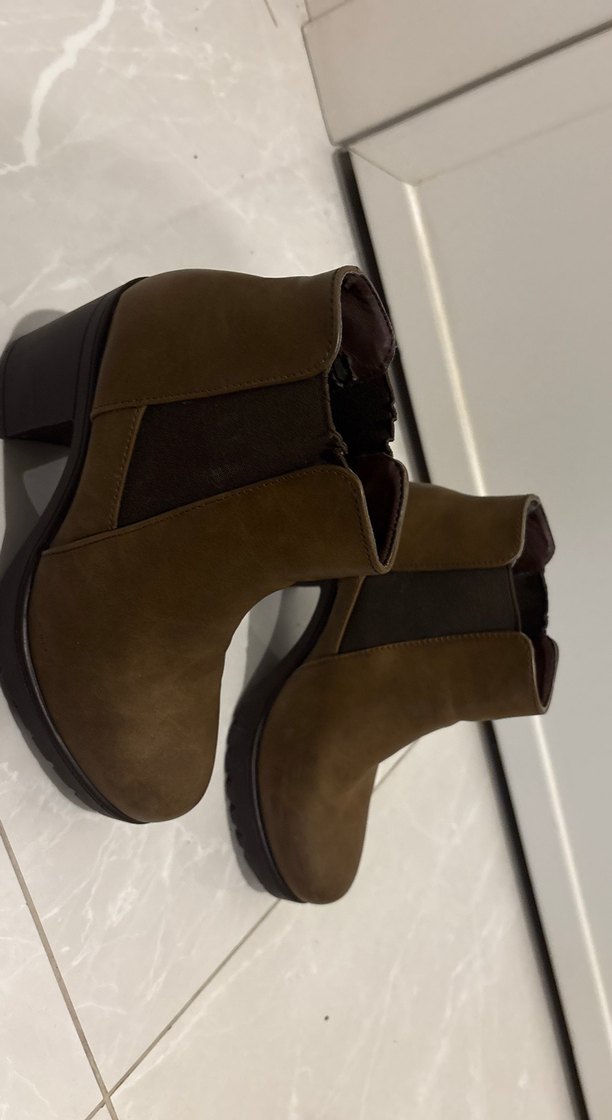 Kahverengi Süet Kadın Topuklu Bot - Görsel 3