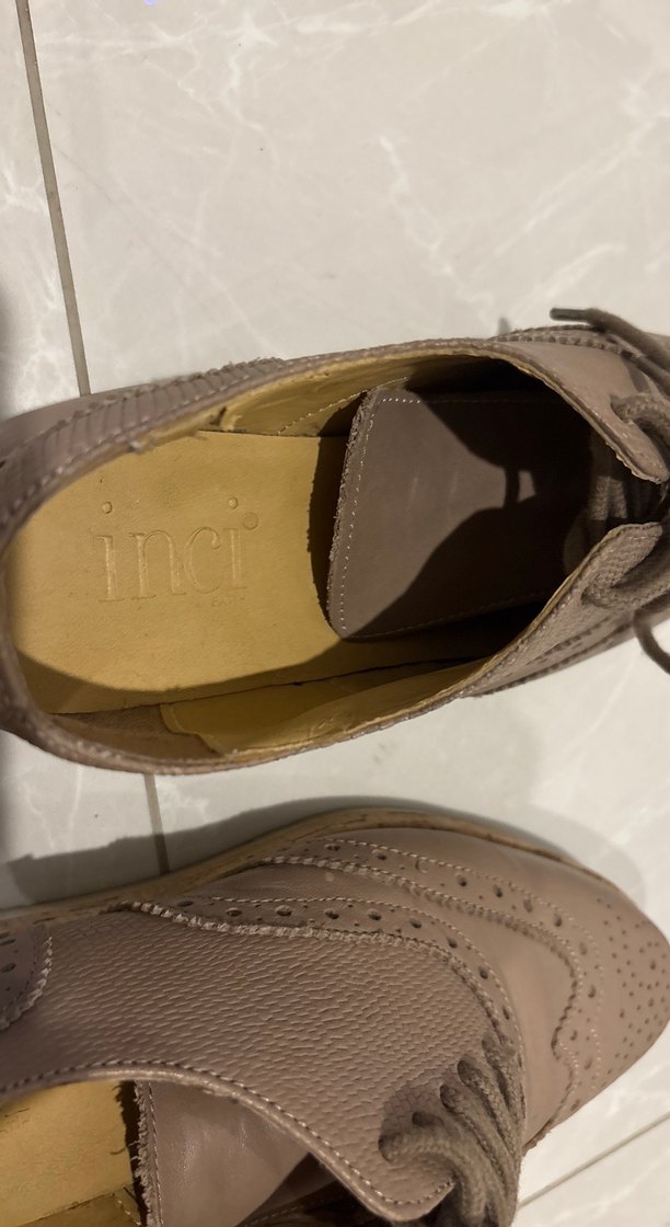 Bej Kadın Dolgu Topuklu Bağcıklı Klasik Ayakkabı - Görsel 3