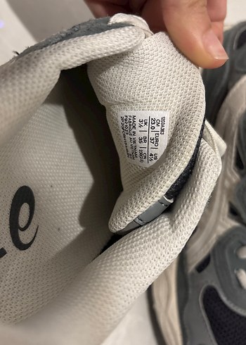 Gri Bağcıklı Kadın Spor Ayakkabı - Görsel 3