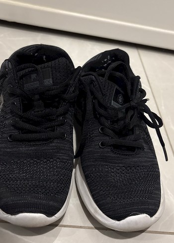 Siyah Bağcıklı Kadın Spor Ayakkabı - Görsel 2