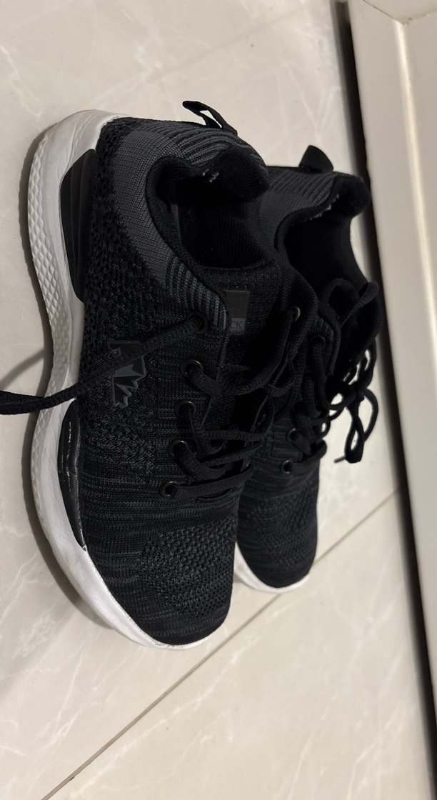 Siyah Bağcıklı Kadın Spor Ayakkabı - Görsel 3