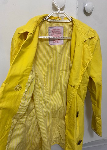 Sarı Düğmeli Midi Trençkot - Görsel 2