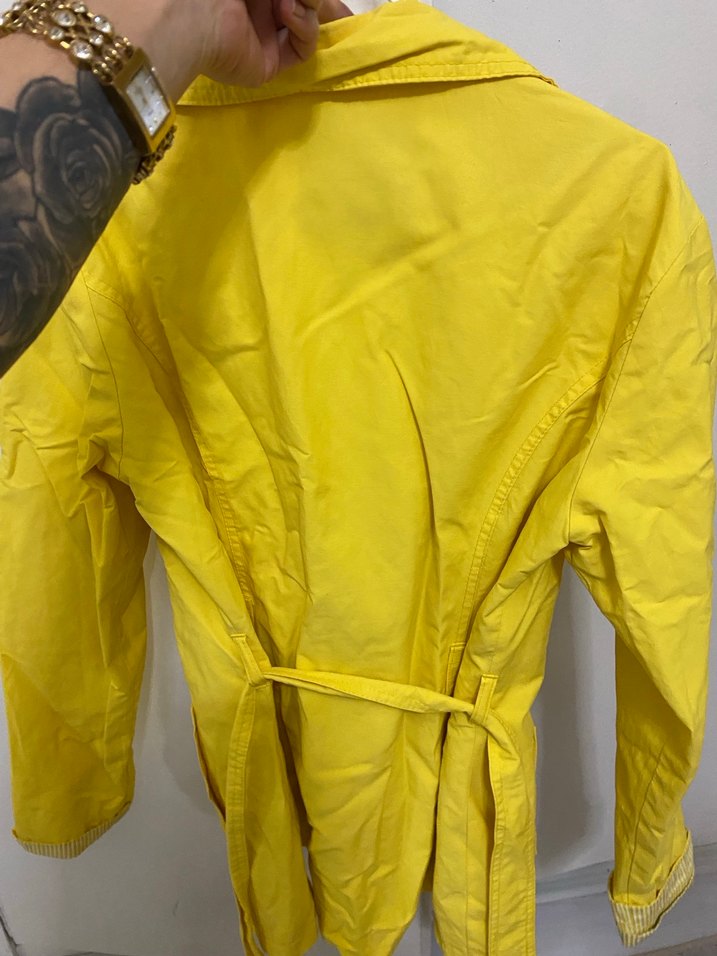 Sarı Düğmeli Midi Trençkot - Görsel 3