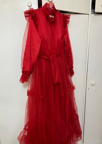 Koyu Kırmızı Uzun Kollu Fırfırlı Uzun Elbise - Görsel 3