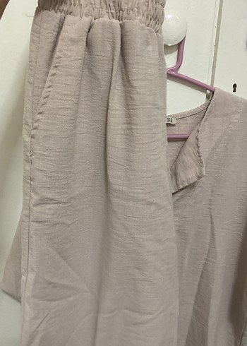 Bej Keten V Yaka Kısa Kollu Kadın Gömlek takım - Görsel 2