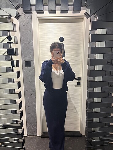 Lacivert etek hırka takım