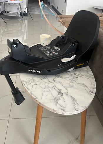 Maxi Cosi Siyah Bebek Araç Koltuğu Tabanı