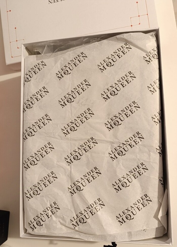 Alexandar Mcqueen Orijinal - Görsel 3