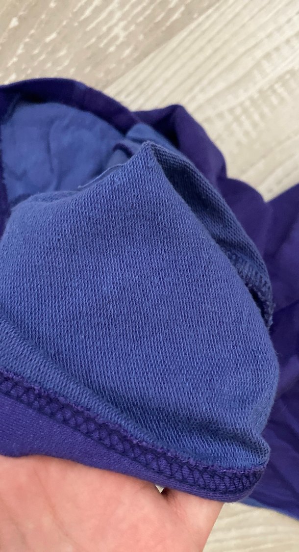 Mor Kapüşonlu Baskılı mevsimlik sweat - Görsel 3