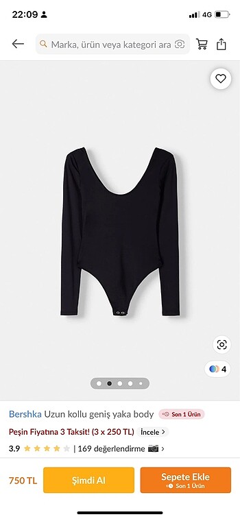 Bershka-Uzun kollu çıtçıtlı body
