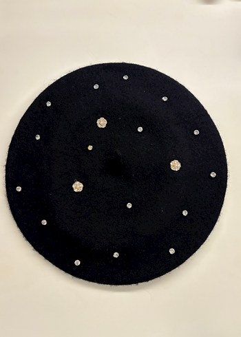 Pul İşlemeli Siyah Yün Bere - Görsel 2