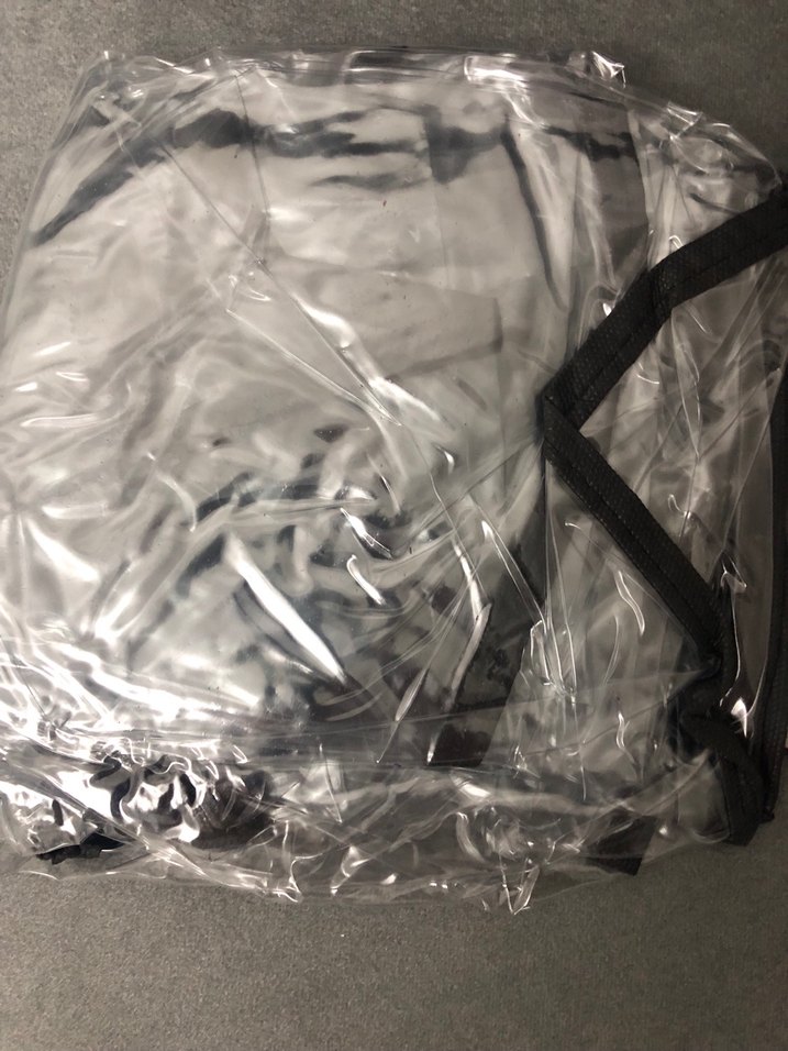 Kırmızı Bebek Arabası Yağmurluğu - Görsel 2