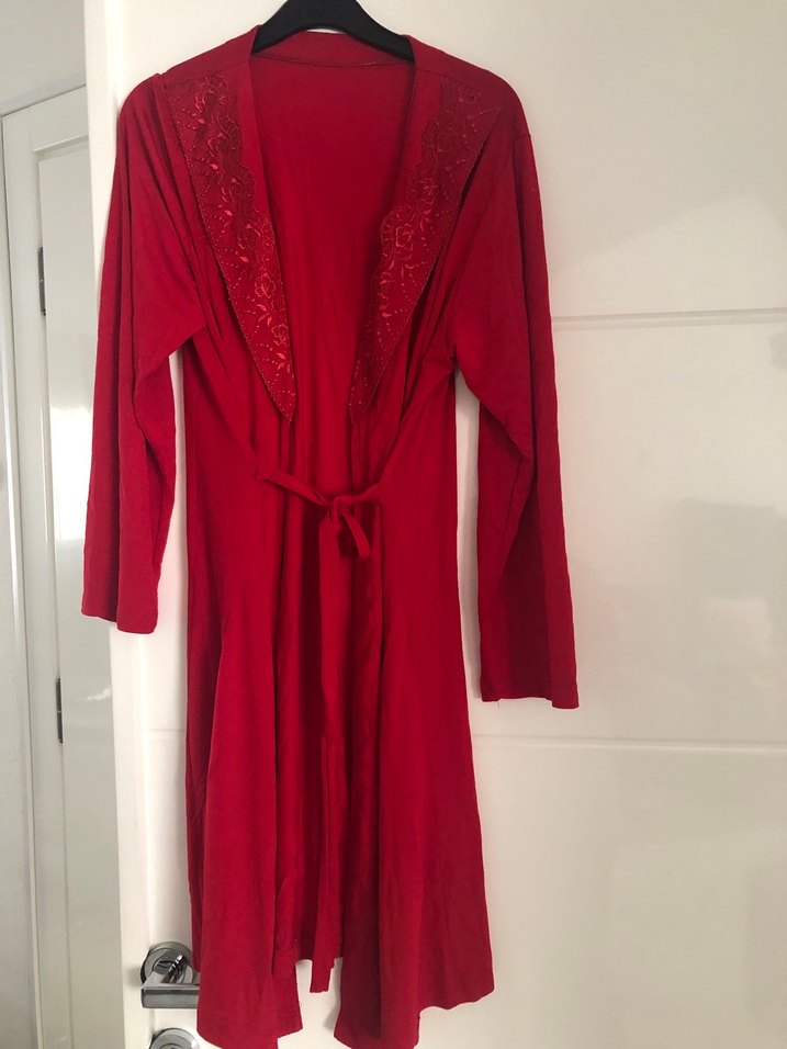 Kırmızı Uzun Kollu Nakışlı Kadın Sabahlık - Görsel 2