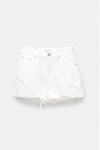 Pull and Bear Yırtık Detaylı Jean Kot Şort