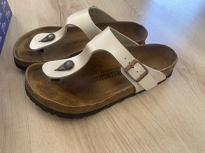 37 Beden ten rengi Renk Orijinal Birkenstock Parmak Arası Terlik