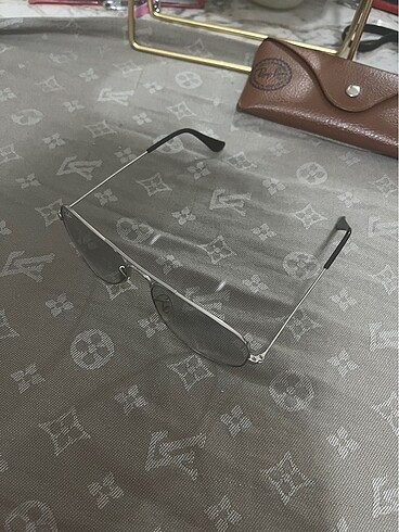 Rayban Erkek Gözlüğü