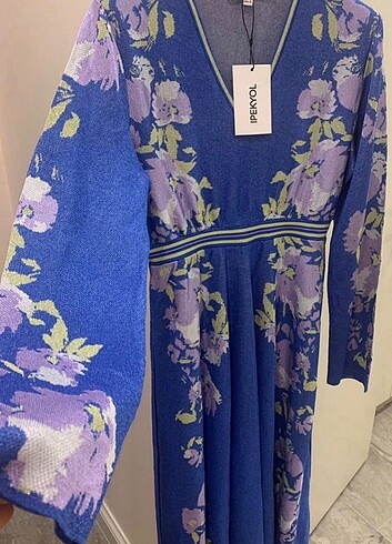 Ipekyol çiçekli simli triko elbise zara mango ipekyol adil ışık