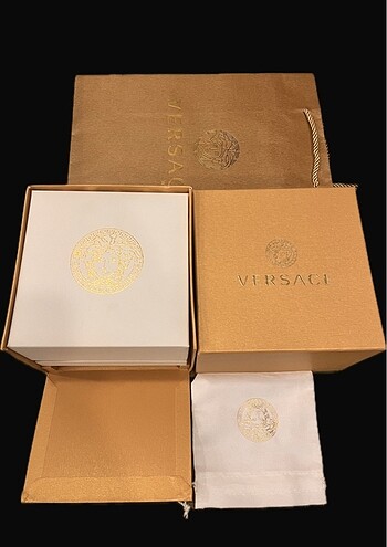 Beden ten rengi Renk VERSACE erkek kol saati