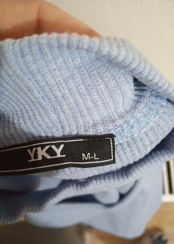 Mavi Triko Kolsuz Yüksek Yakalı - Görsel 4