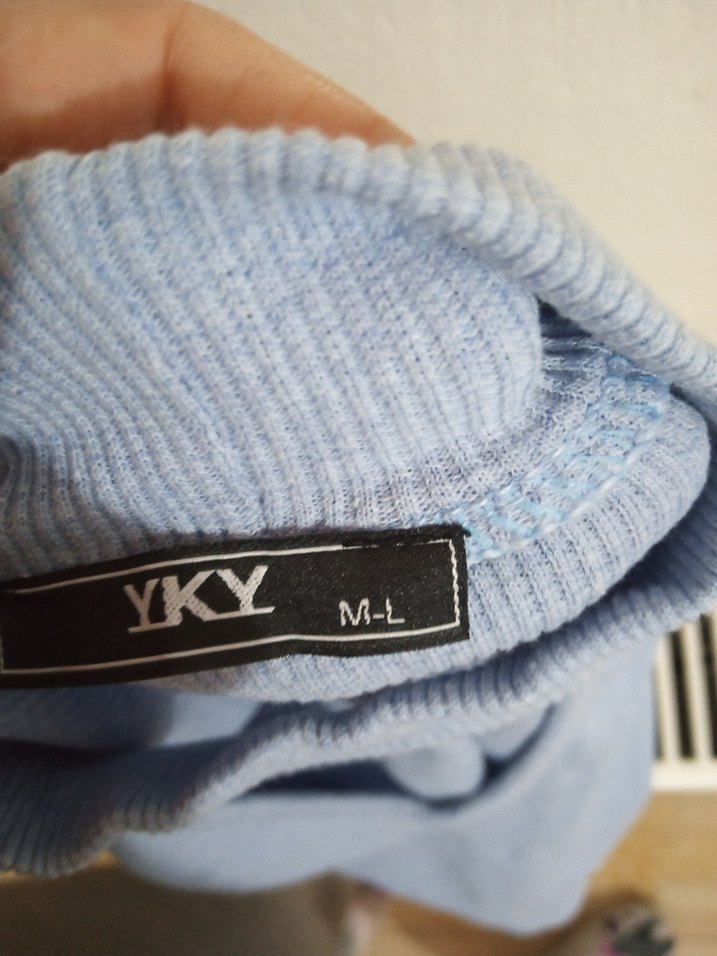 Mavi Triko Kolsuz Yüksek Yakalı - Görsel 4