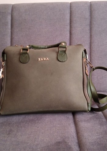 Zara Kadın Haki Süet Fermuarlı Çanta