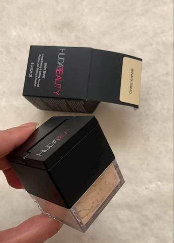 Huda Beauty Peach pie pudra - Görsel 3
