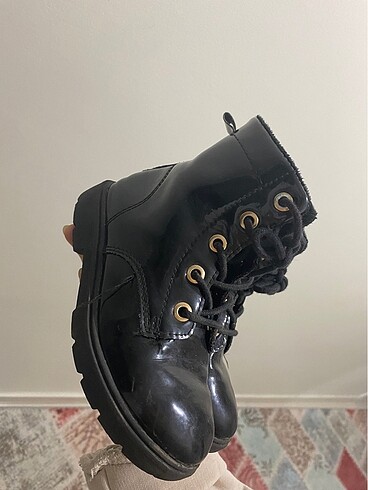 H&M çocuk bot - Görsel 5