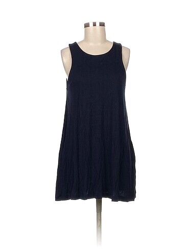 H&M Günlük Elbise %70 İndirimli.