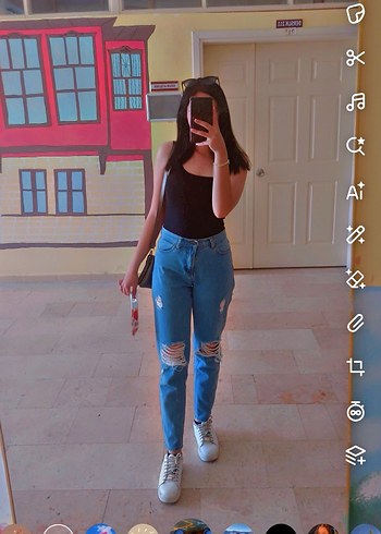 Yırtık Mom Jean Kadın Kot Pantolon - Görsel 3