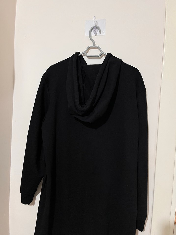 Siyah Kapüşonlu Uzun Kadın elbisesi - Görsel 3