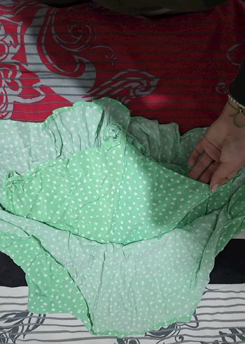 Yeşil Volanlı Şortlu Midi Etek - Görsel 3