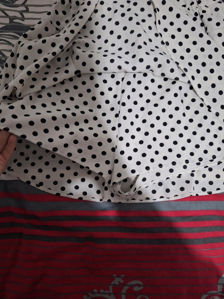 kadın puantiyeli Fırfırlı şortlu Etek - Görsel 3