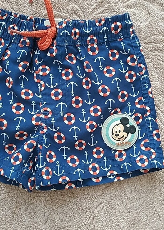  Mickey Mouse Şort Mayo

 - Görsel 2