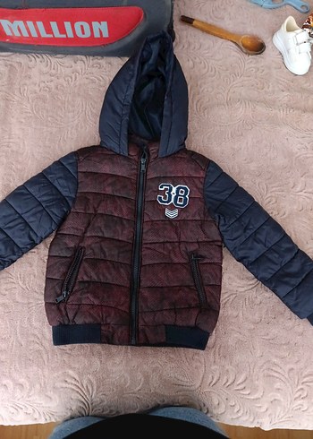 Kapüşonlu Bordo Erkek Çocuk Mont - Görsel 6