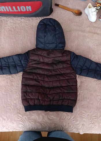 Kapüşonlu Bordo Erkek Çocuk Mont - Görsel 3