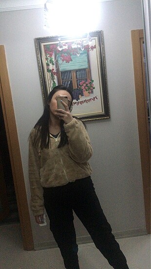 Bershka Peluş mont