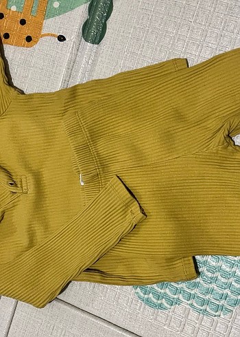 Sarı Yüksek Yakalı Hamile Triko - Görsel 2