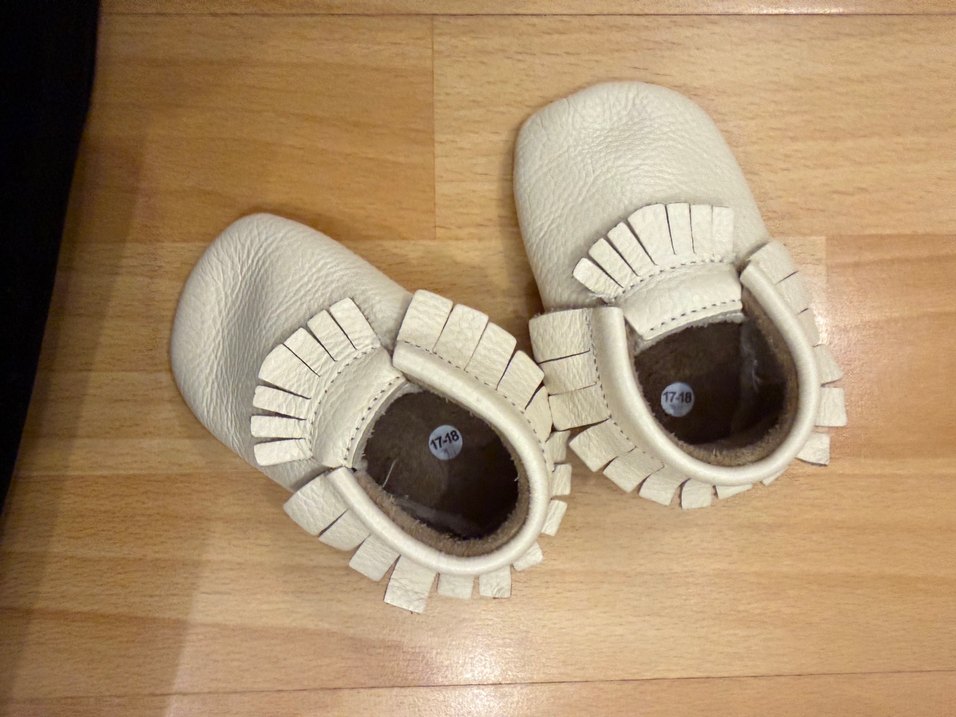 Krem rengi yüzdeyüz Deri Fırfırlı İlk Ayakkabı - Görsel 2