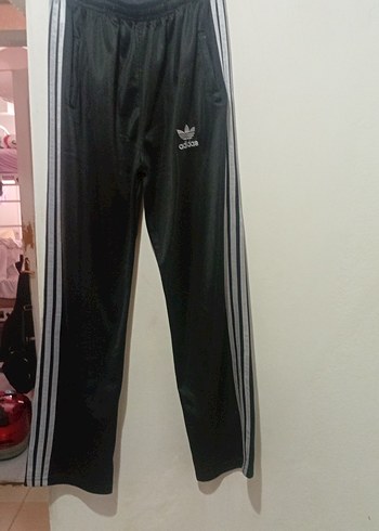 Adidas Siyah Uc Cizgili Spor Pantolon