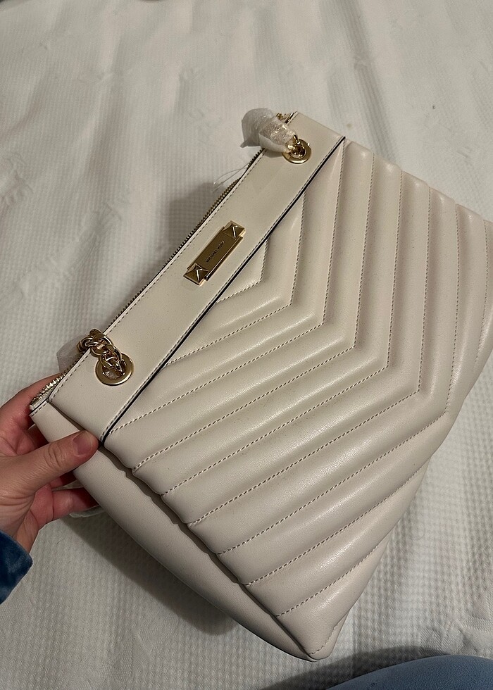 Michael Kors Kol Çantası - Görsel 4