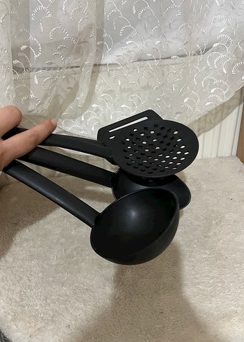Diğer Siyah Mutfak Kepçeleri ve Spatula Seti