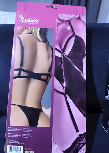 Diğer Zincir Detaylı Siyah Gotik Vücut Zinciri